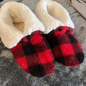 Pottery Barn slippers! Size L